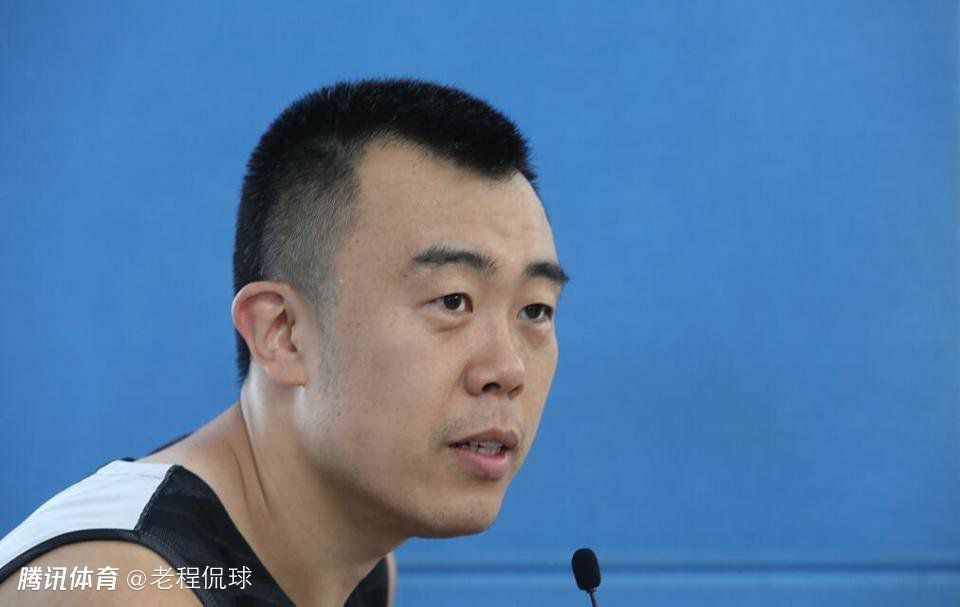 罗马诺说：“另一个切尔西的故事式有关中卫的，托迪博和迪奥曼德都在考虑之内。